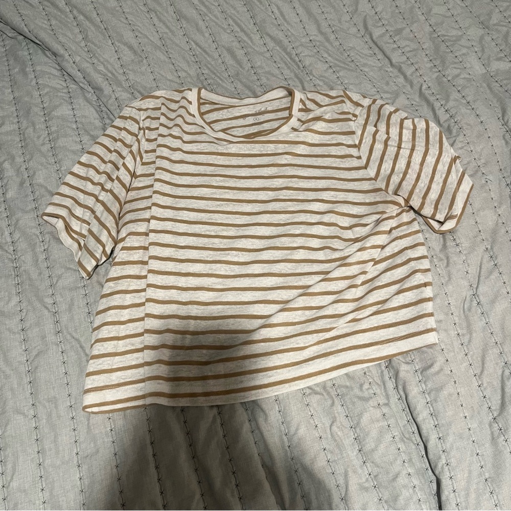 Universal Thread Tan and White Striped Short Sleeve Tee